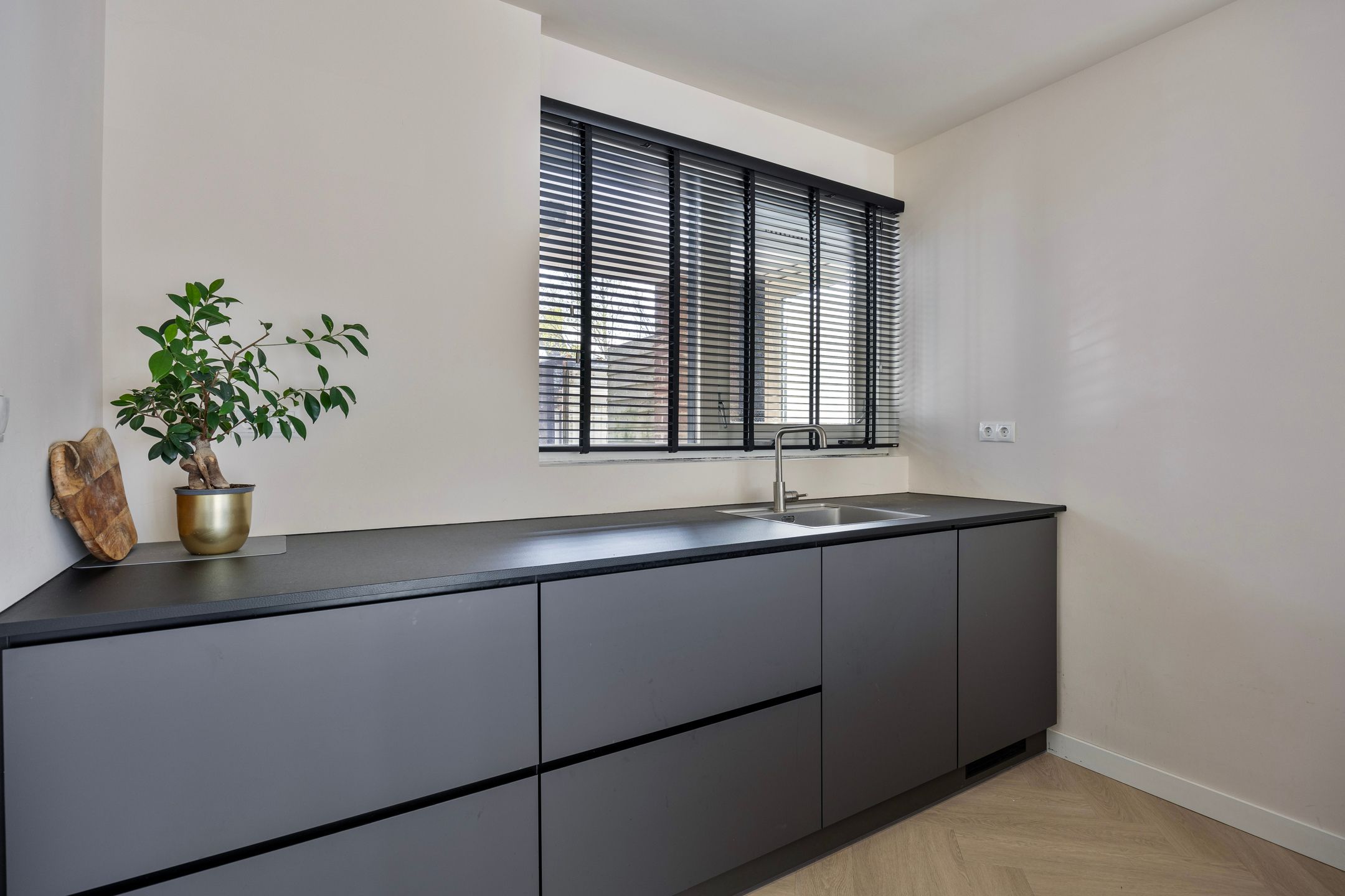 Foto 15 van 't Grachtje over 12