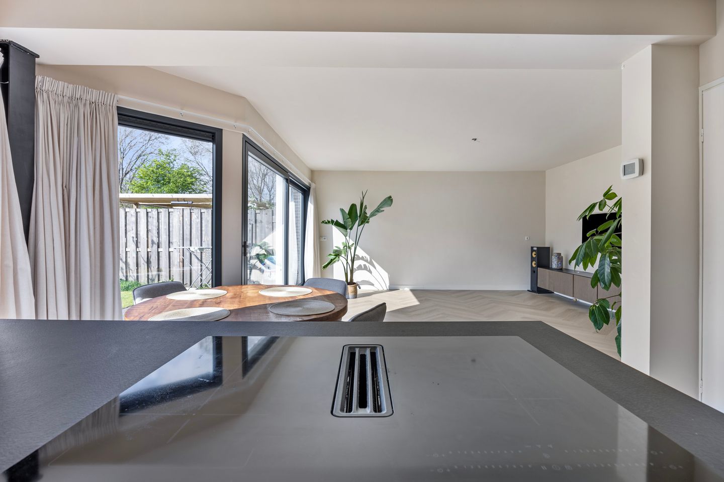 Foto 19 van 't Grachtje over 12