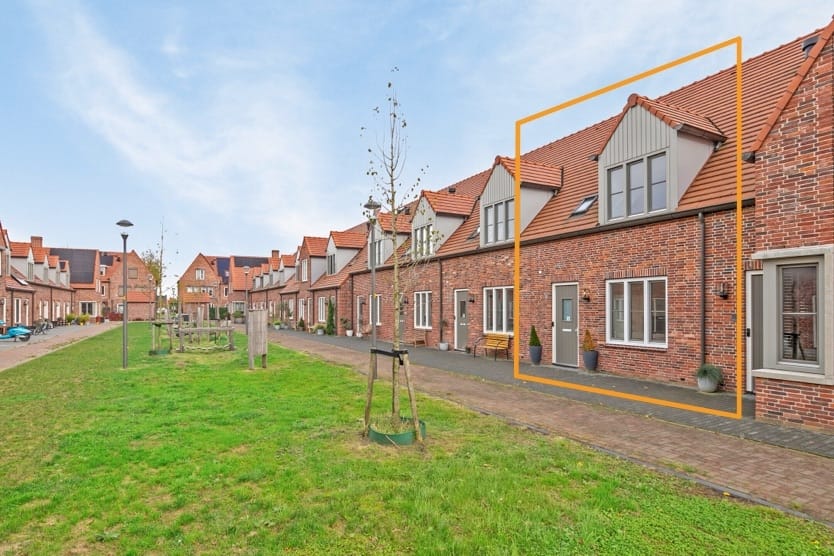 Foto 1 van Grenenhout 5