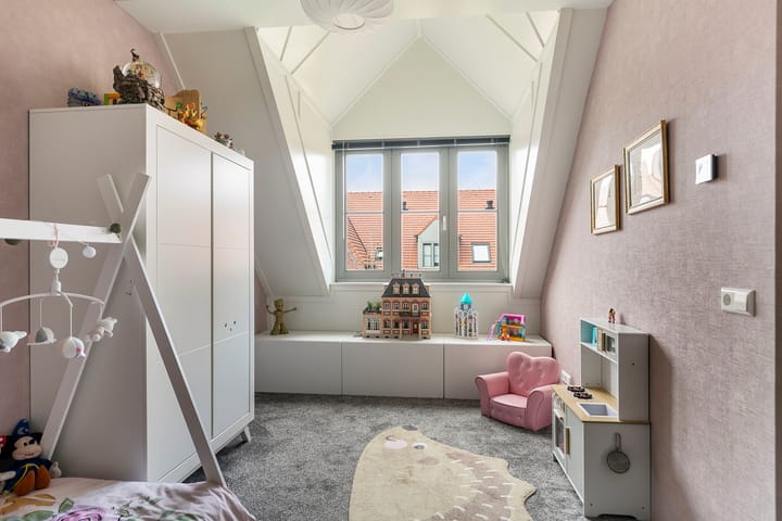 Foto 3 van Grenenhout 5