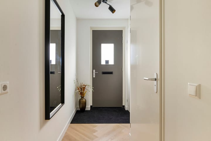 Foto 8 van Grenenhout 5