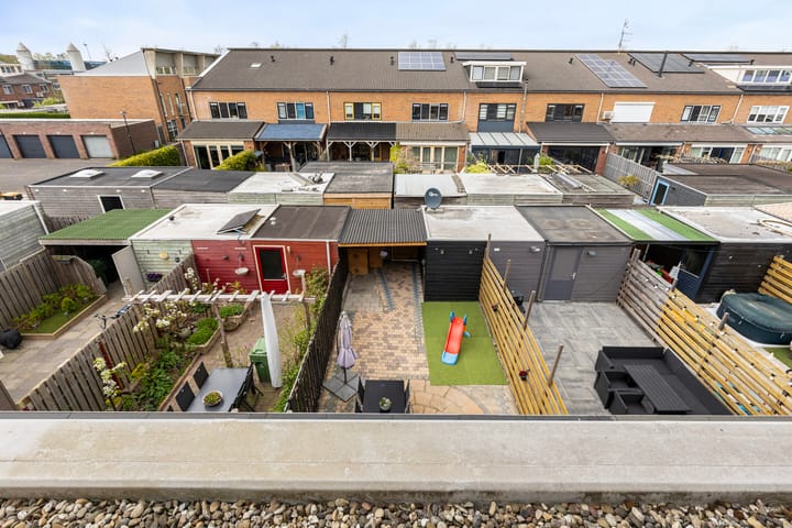 Foto 32 van Ietje Kooistratuin 25