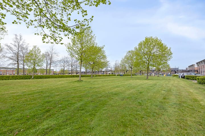 Foto 40 van Ietje Kooistratuin 25