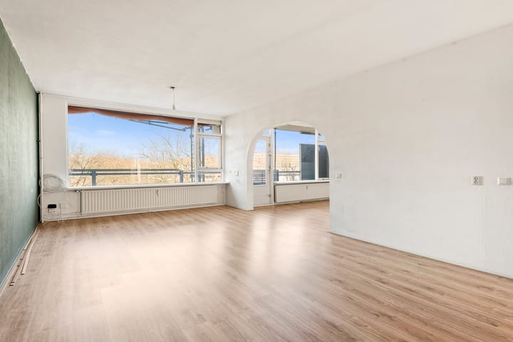 Photo 3 of Laan van Parijs 26