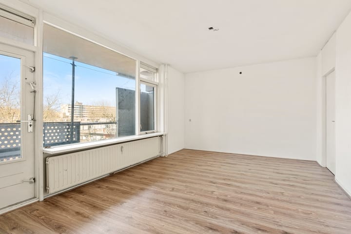 Photo 6 of Laan van Parijs 26