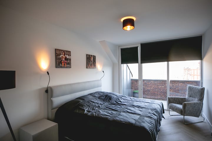 Foto 21 van Heinsbergerweg 12-C04