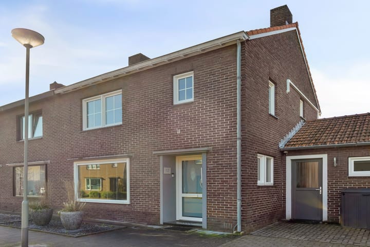 Foto 28 van Nieuwstraat 12