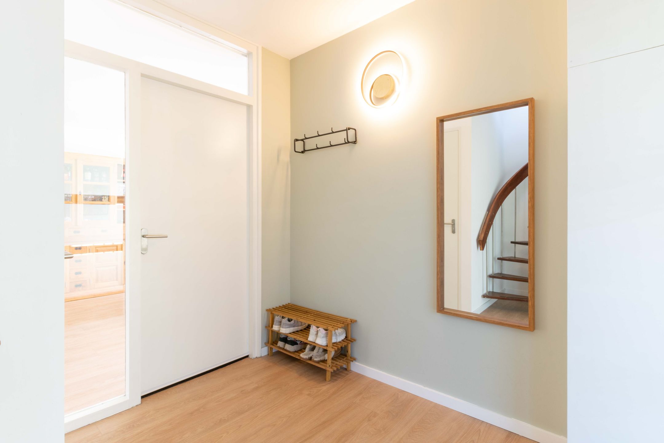 Photo 6 of Maaslaan 9