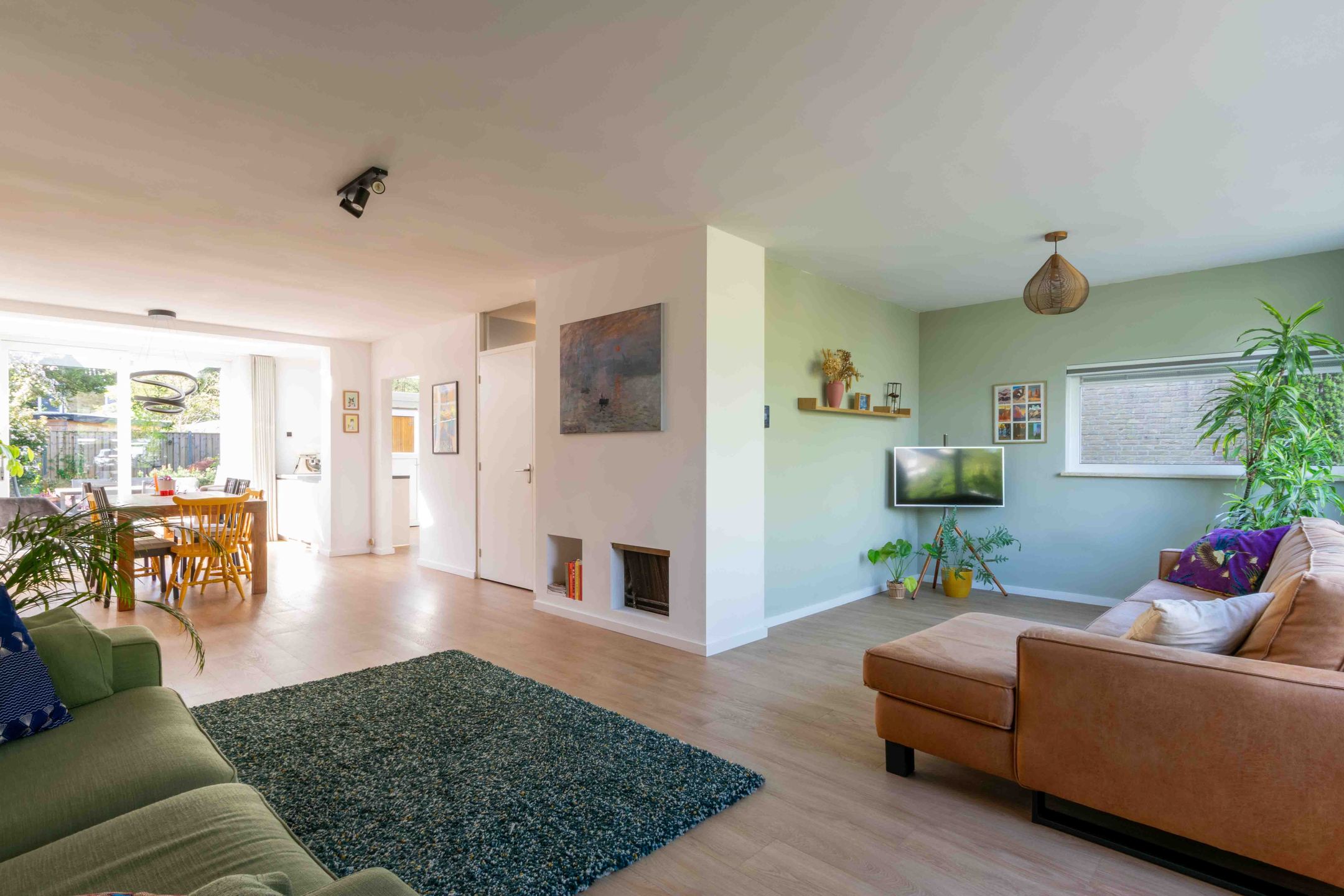 Photo 3 of Maaslaan 9