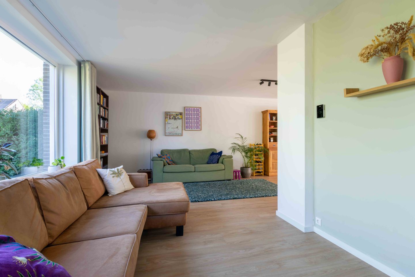 Photo 10 of Maaslaan 9