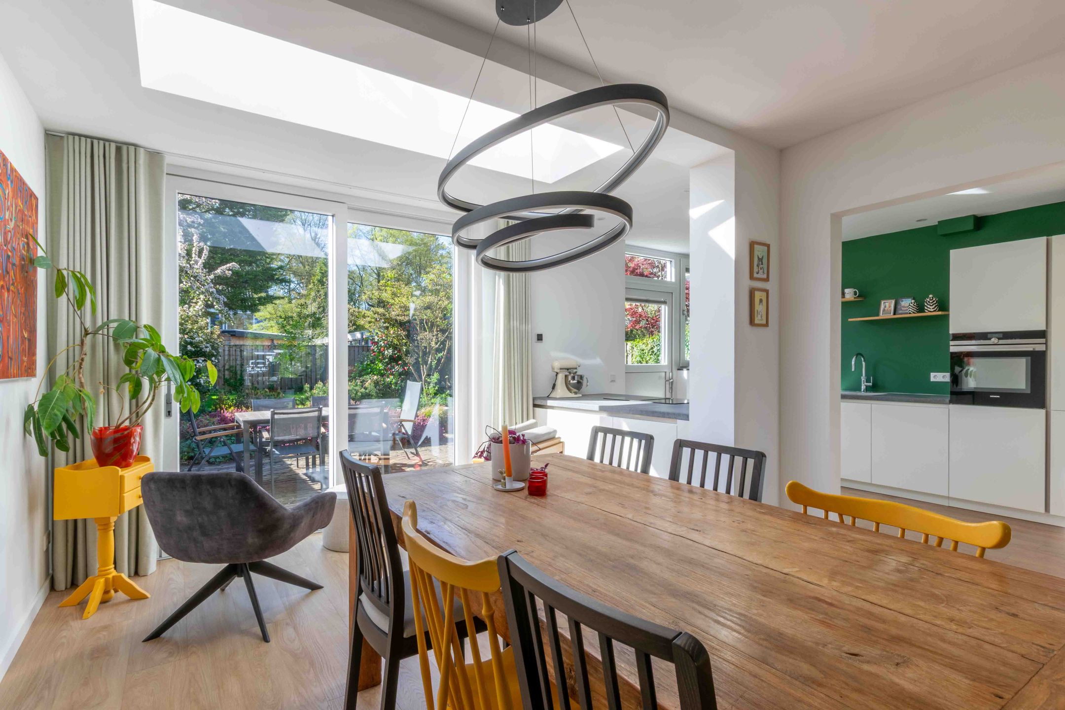 Photo 12 of Maaslaan 9