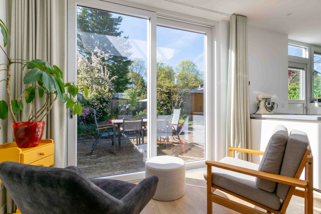 Photo 13 of Maaslaan 9