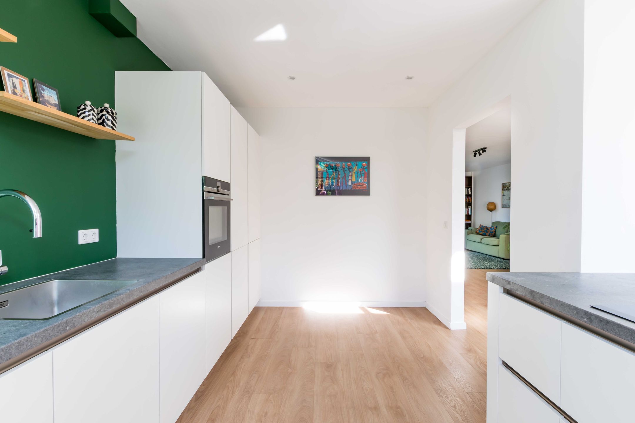 Photo 18 of Maaslaan 9