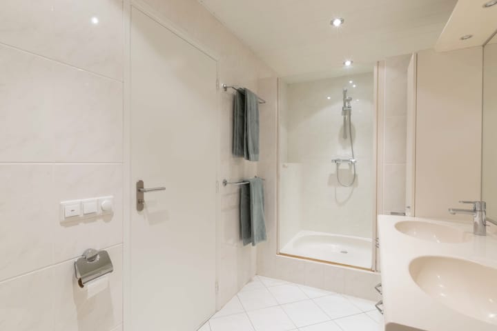 Foto 26 van Maaslaan 9