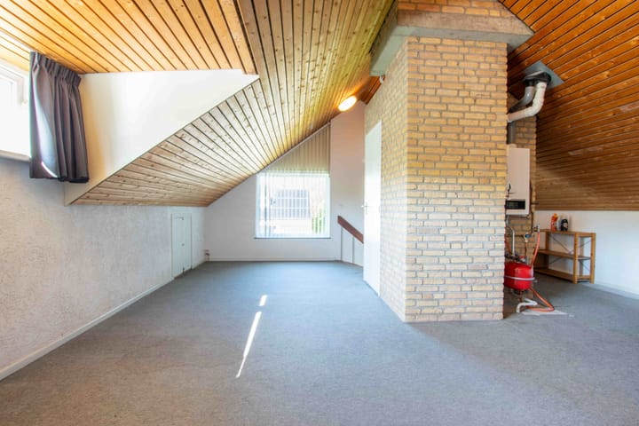 Foto 30 van Maaslaan 9