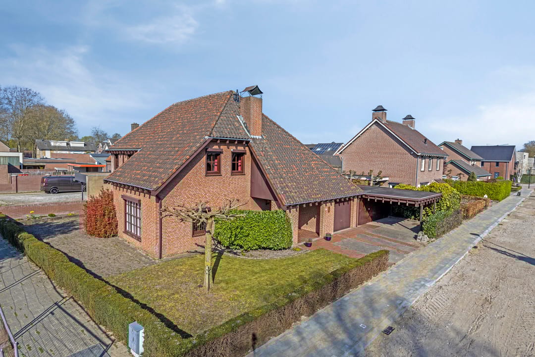 Photo 1 of Drossard de la Courtstraat 42