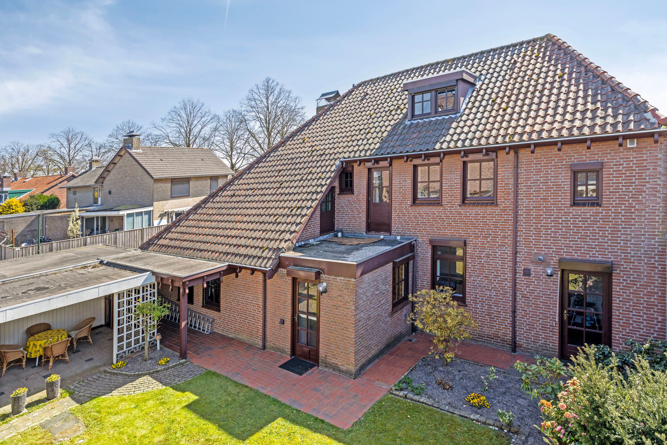 Photo 48 of Drossard de la Courtstraat 42