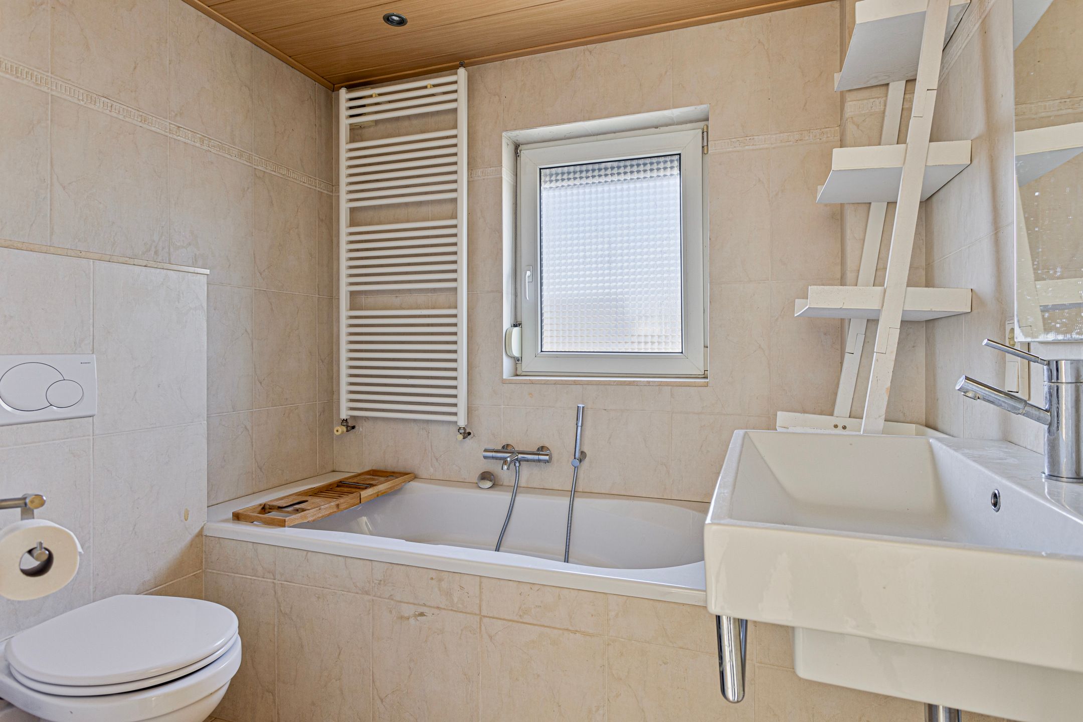 Foto 15 van Middelweg 53