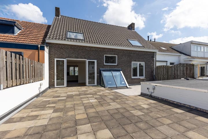 Photo 25 of Oude Maastrichterweg 16