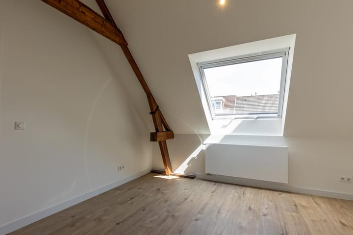 Photo 37 of Oude Maastrichterweg 16