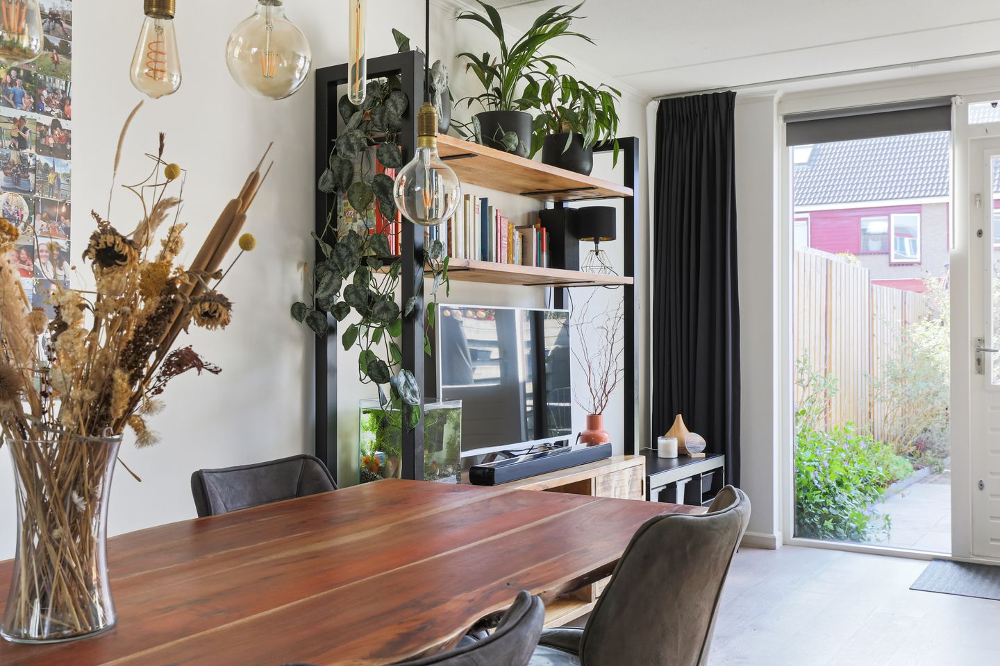 Foto 10 van Weidelaan 46