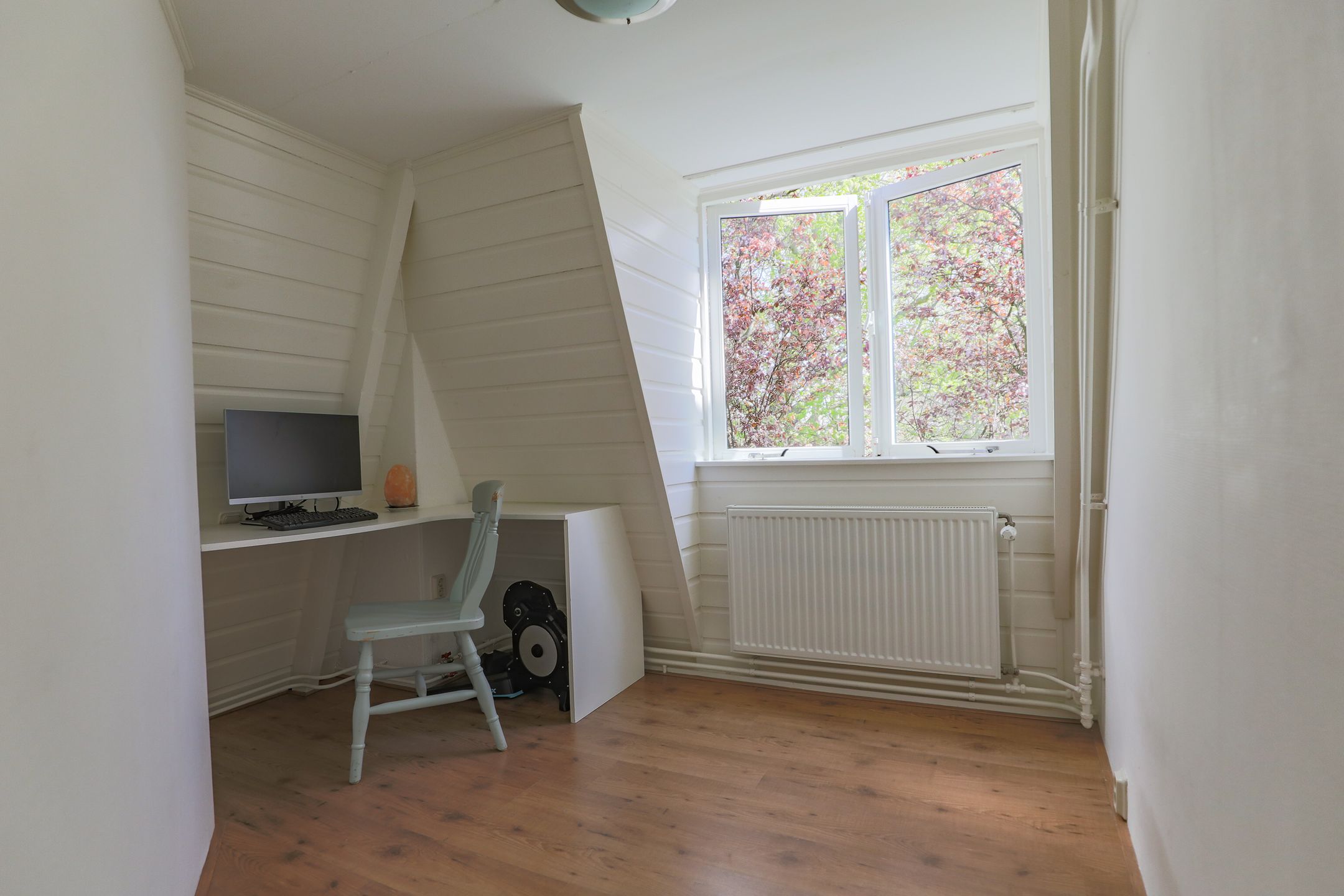 Photo 33 of Donkerstraat 2