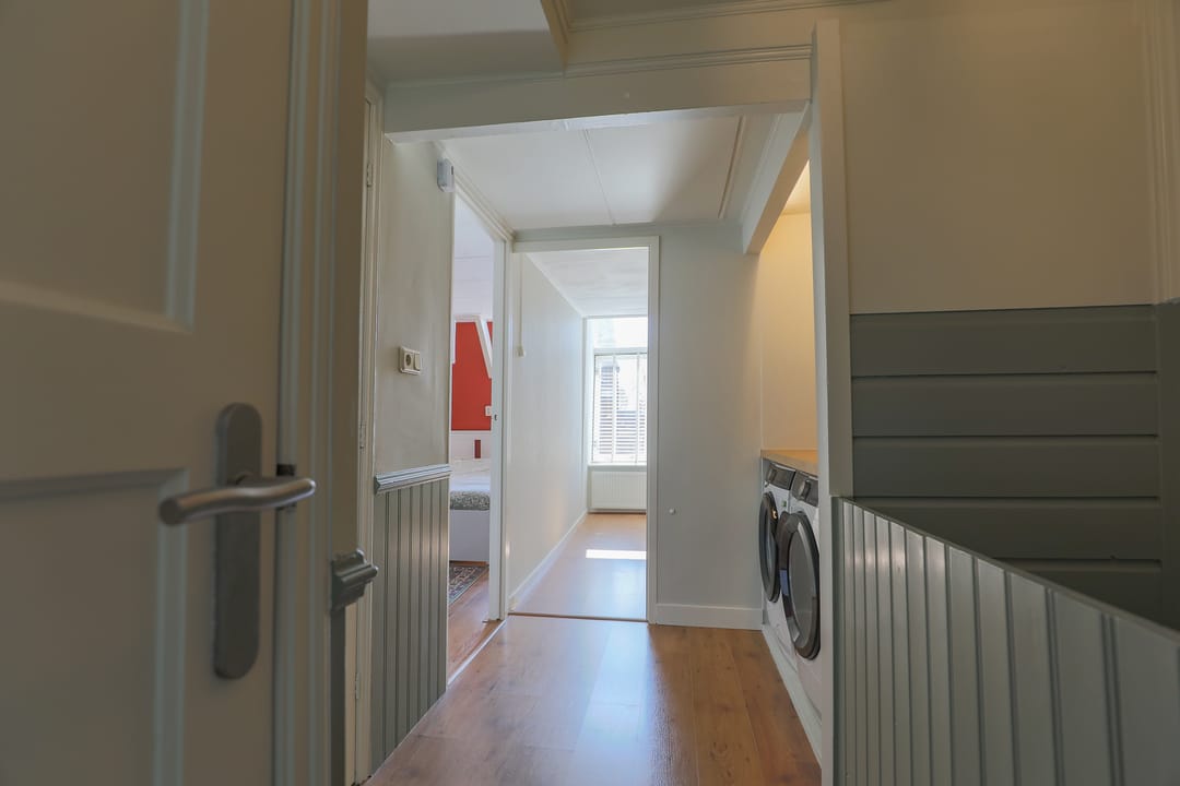 Photo 26 of Donkerstraat 2