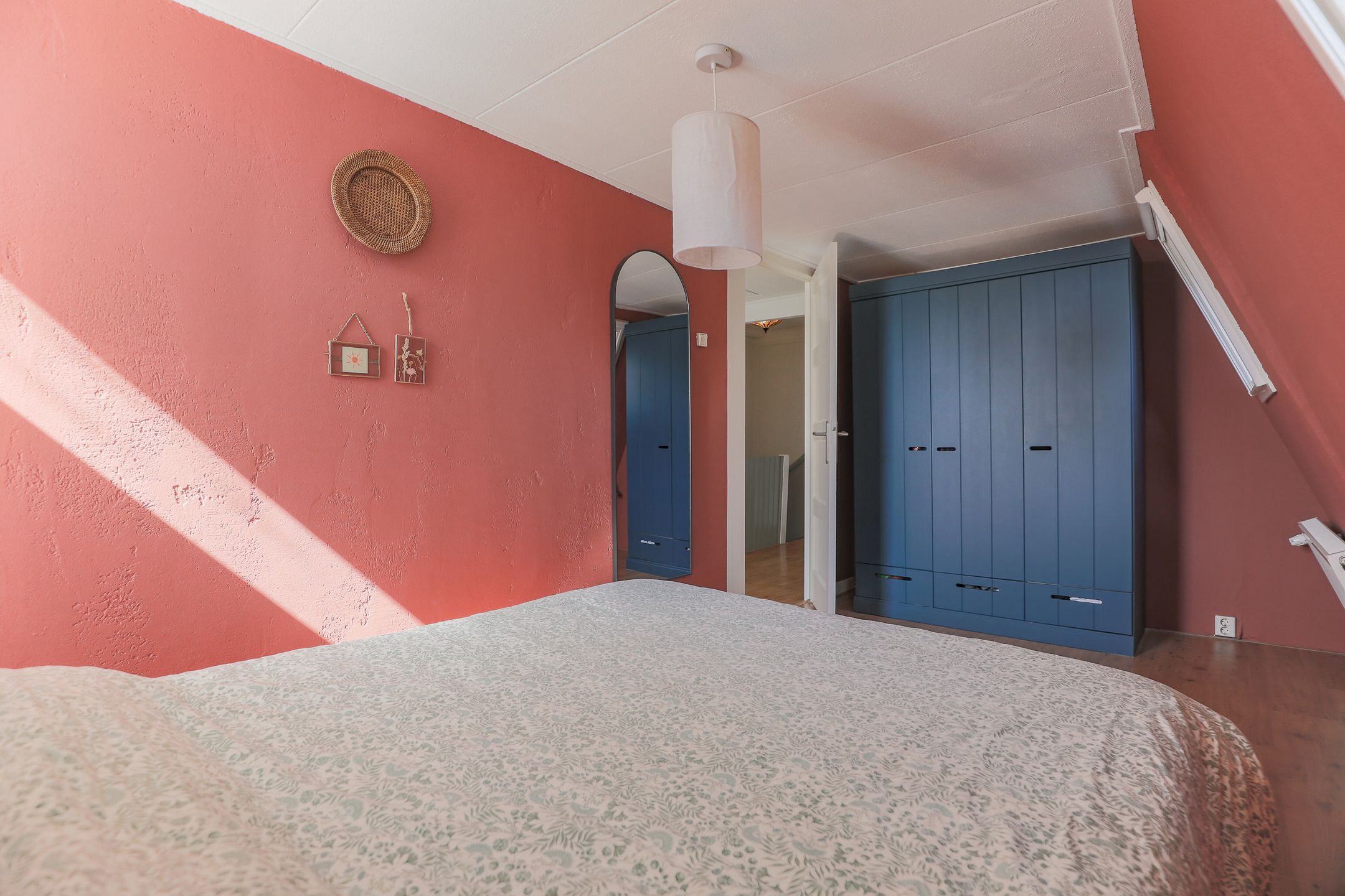 Photo 30 of Donkerstraat 2