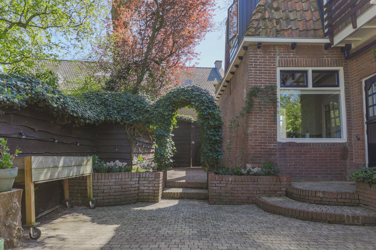 Photo 40 of Donkerstraat 2