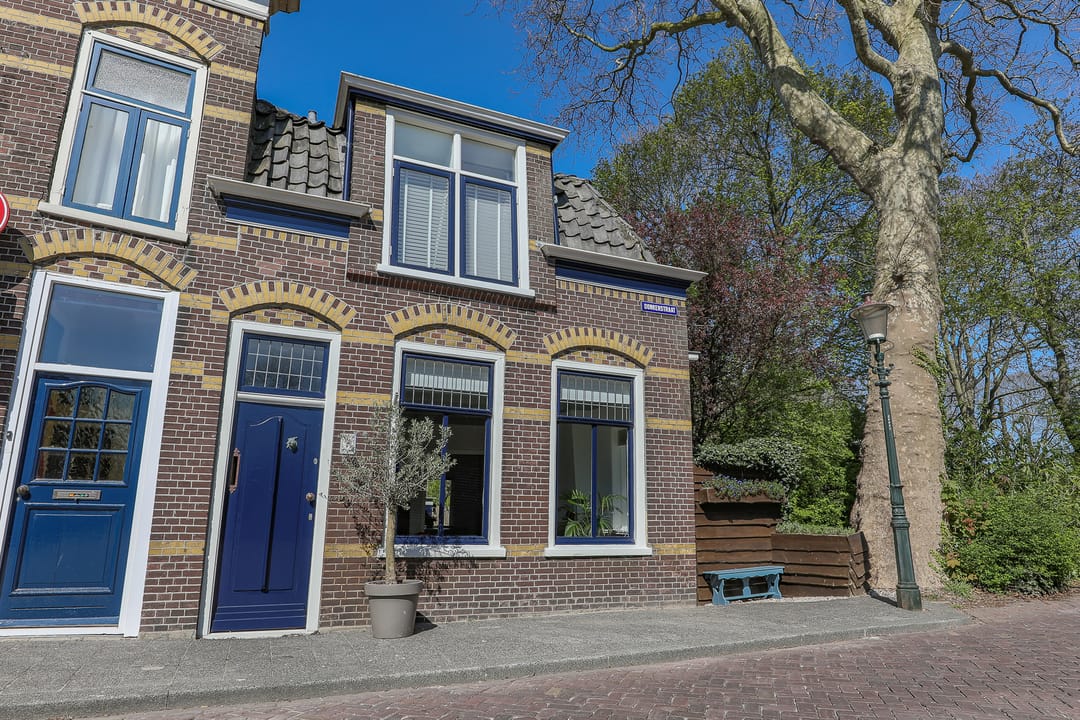 Photo 47 of Donkerstraat 2