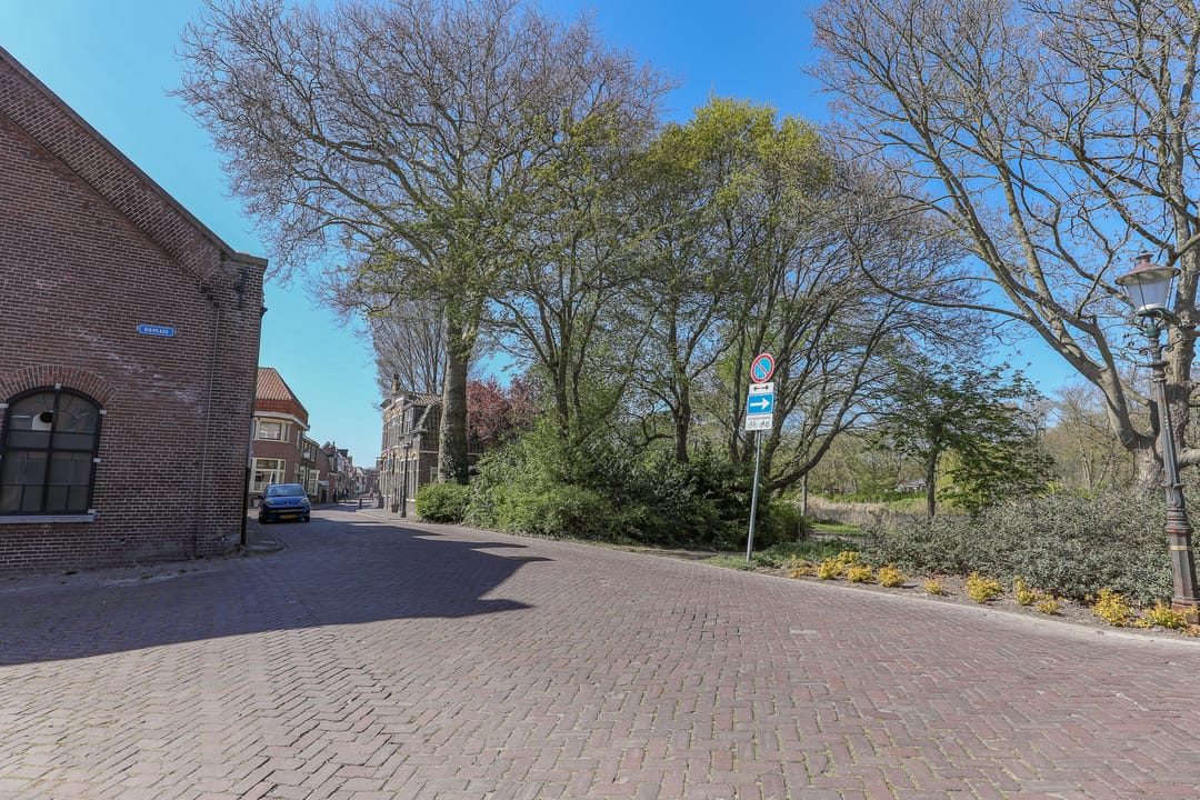 Photo 53 of Donkerstraat 2