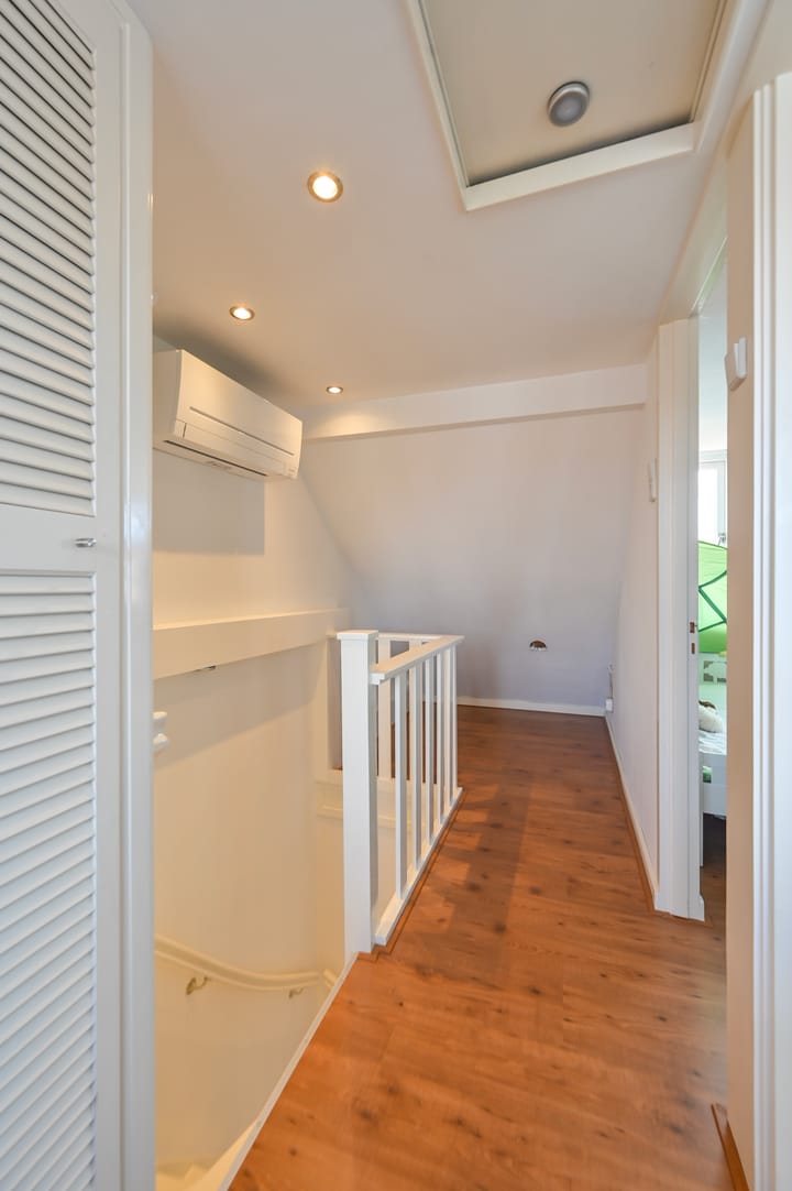 Photo 41 of Uranusstraat 22