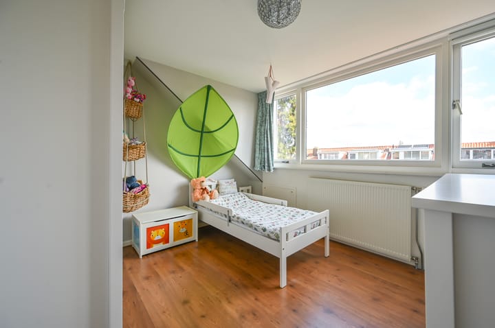 Photo 43 of Uranusstraat 22