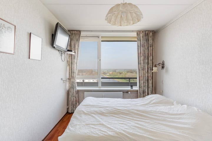 Foto 39 van Jan Steenstraat 140