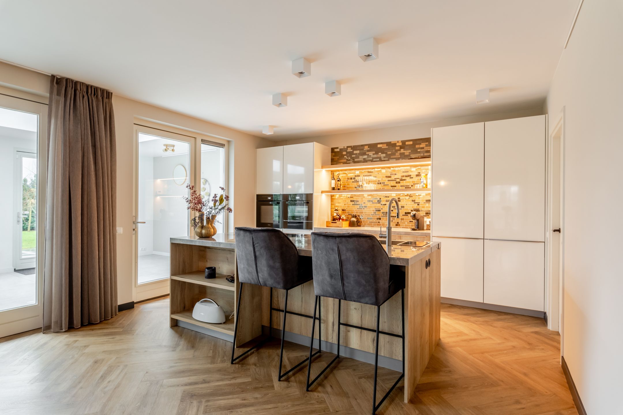 Foto 9 van Zuiderzeestraatweg 36