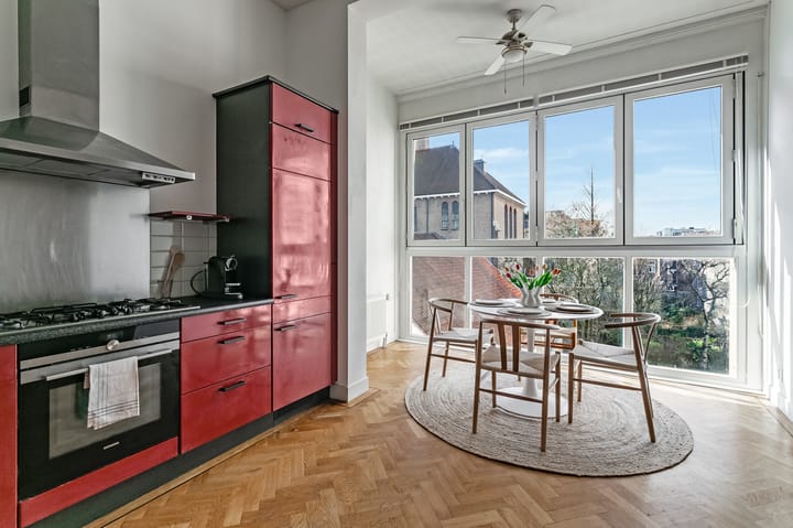 Foto 13 van Jacob Obrechtstraat 24-2