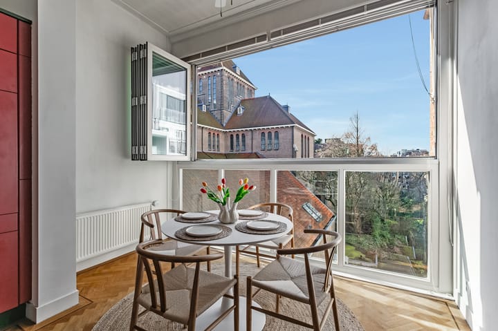 Foto 15 van Jacob Obrechtstraat 24-2