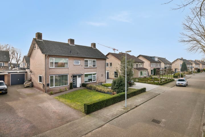 Foto 6 van Platteelstraat 36