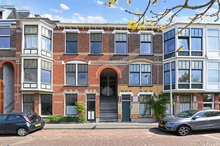 Photo 39 of Valkenboskade 199