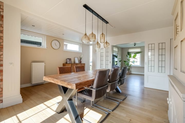 Foto 12 van Pastoor Cleerbesemlaan 28