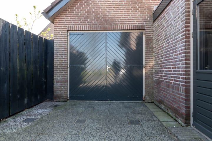 Foto 55 van Pastoor Cleerbesemlaan 28