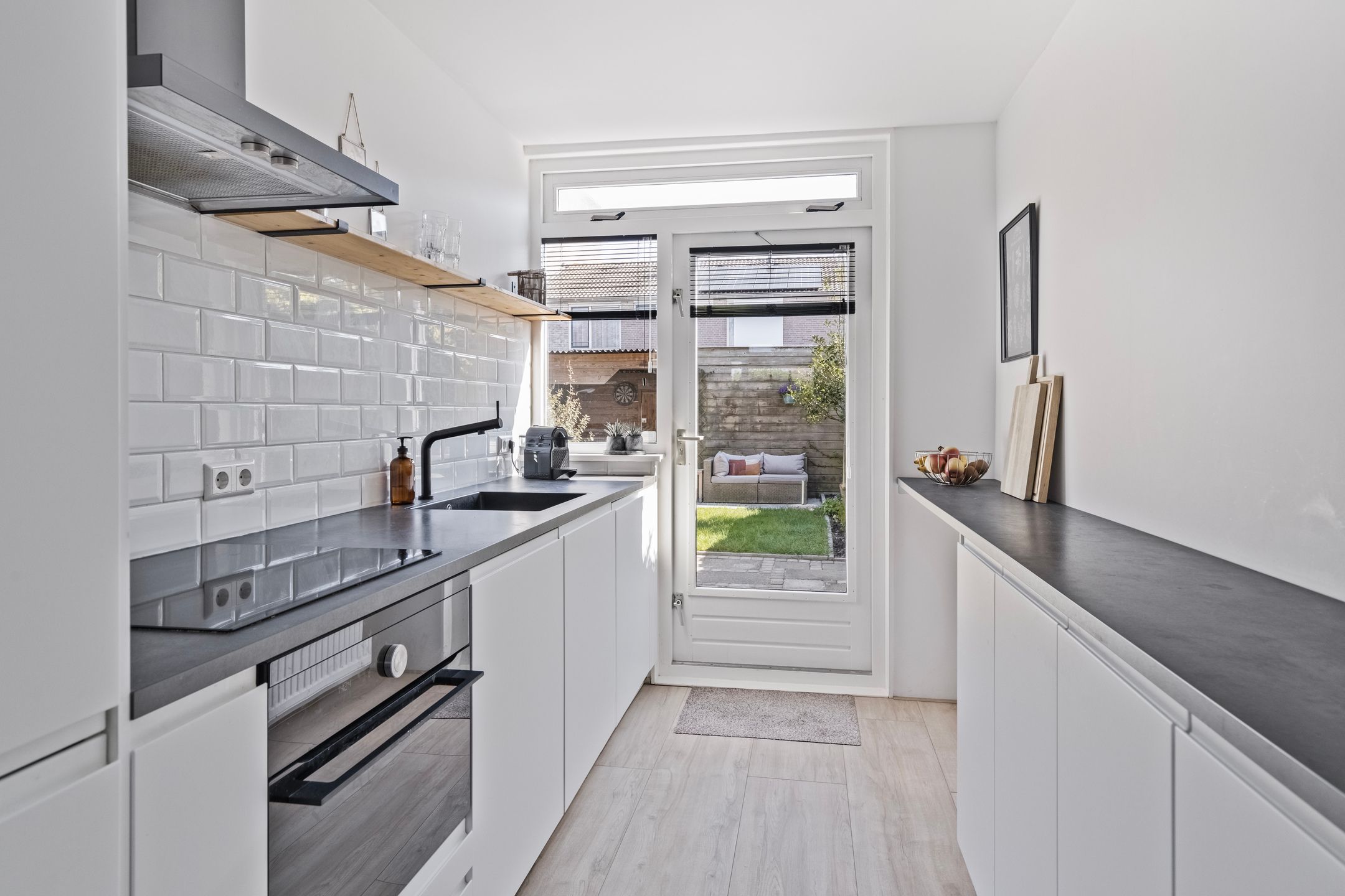 Foto 3 van Carry Pothuisstraat 4