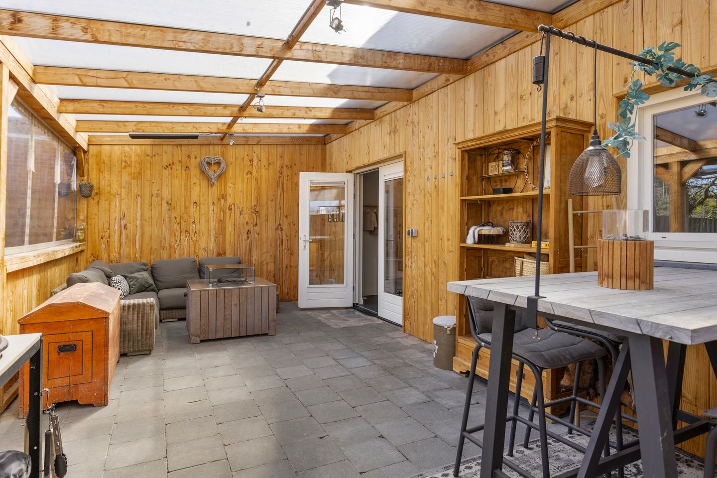 Photo 4 of Nazareth 17