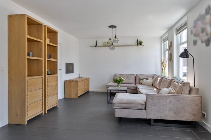 Foto 8 van Nazareth 17