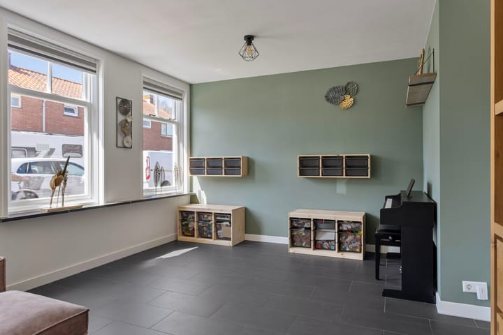 Foto 9 van Nazareth 17