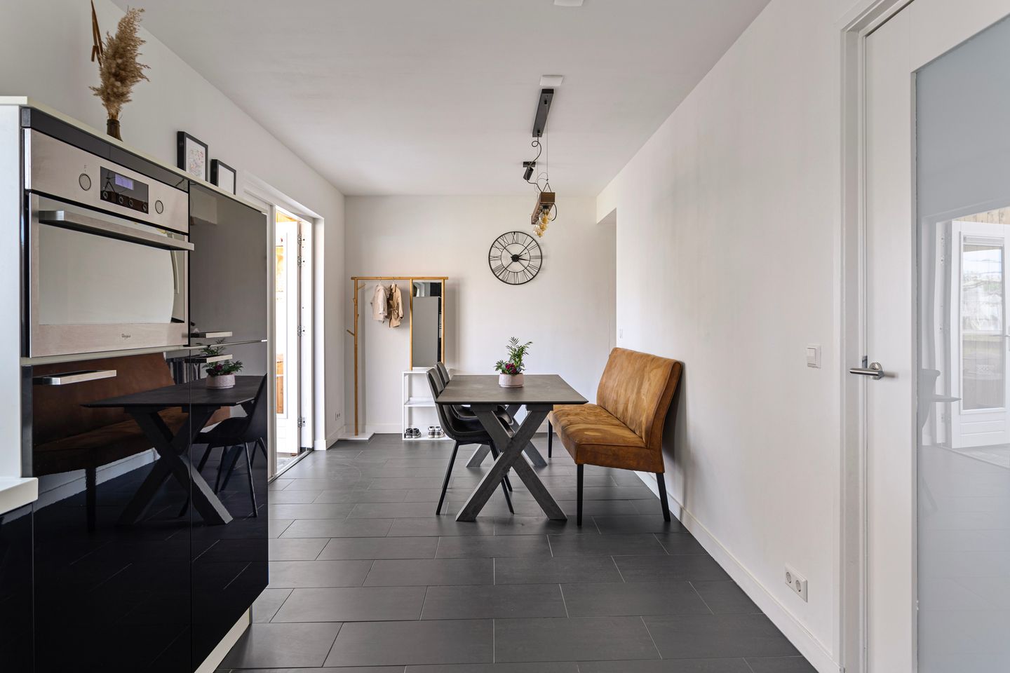 Photo 10 of Nazareth 17