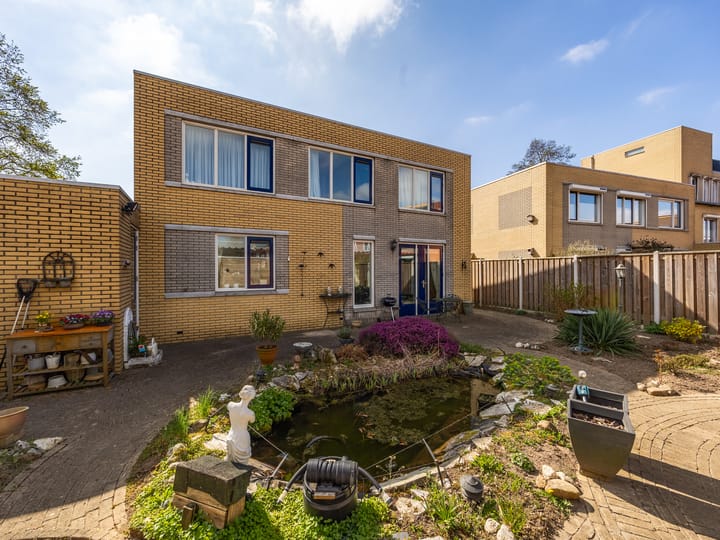 Photo 21 of Ina Boudier-Bakkerlaan 18