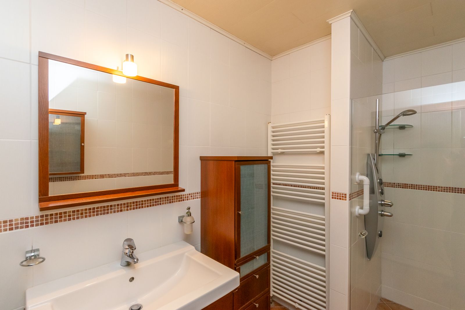 Foto 21 van Zuideropgaande 138