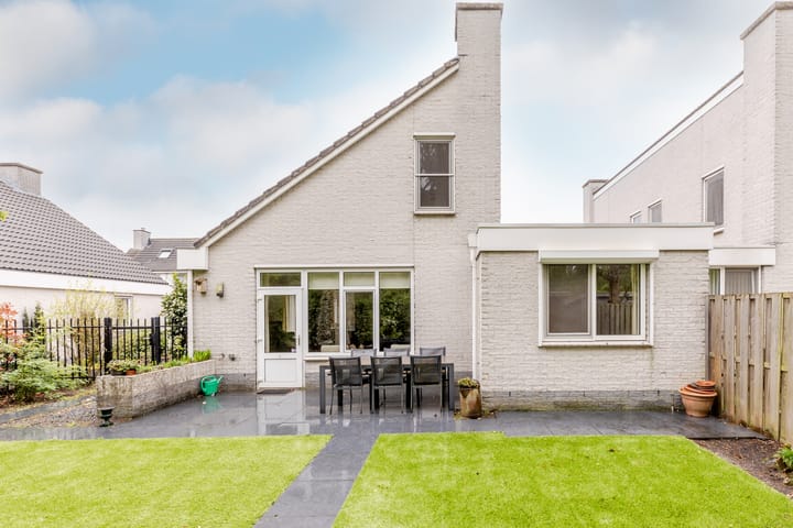 Foto 29 van Jachterf 18