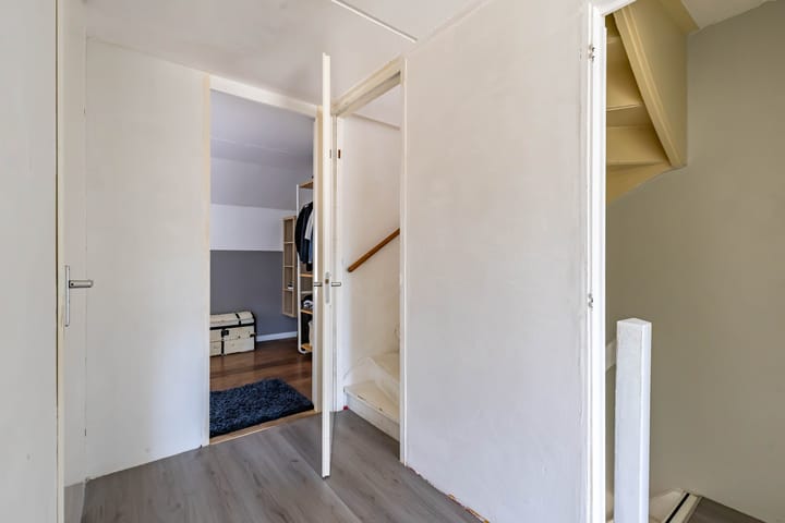 Foto 15 van Bernhardlaan 46